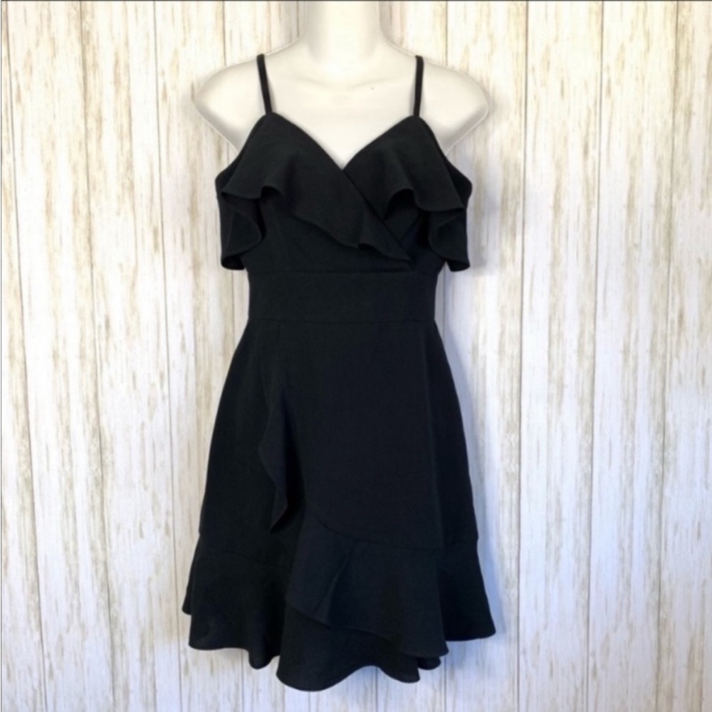 NWT Marciano Ruffle Mini Dress Jet Black Sz 2 Sleeveless